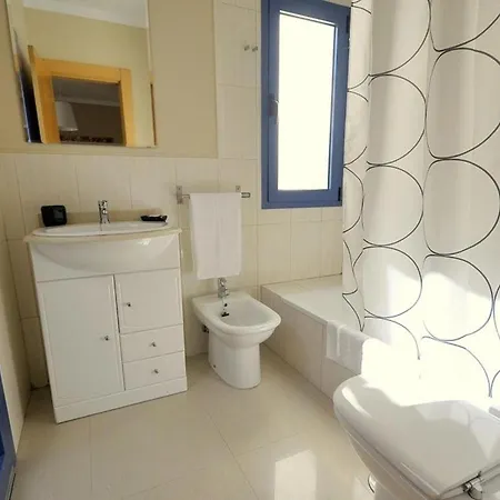 Villa Miramar B4 Private Heated Pool Wifi Playa Blanca (Lanzarote)