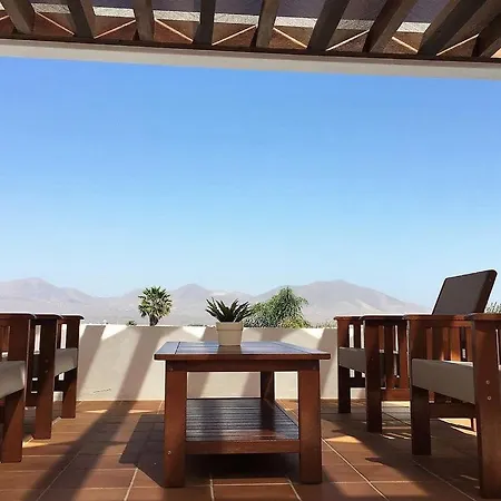 Villa Miramar B4 Private Heated Pool Wifi Playa Blanca (Lanzarote)